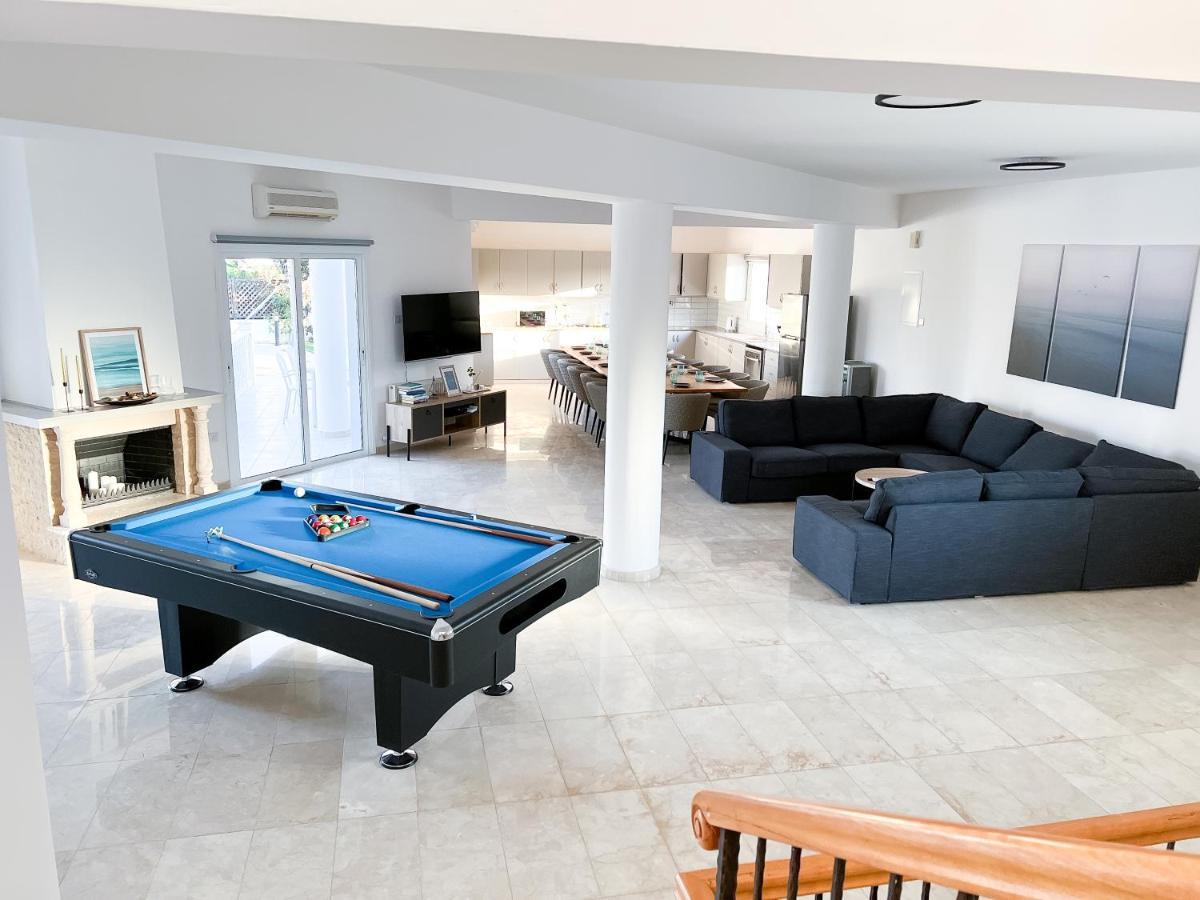 Grand Villa Lynn Seaview Ayia Napa Eksteriør billede