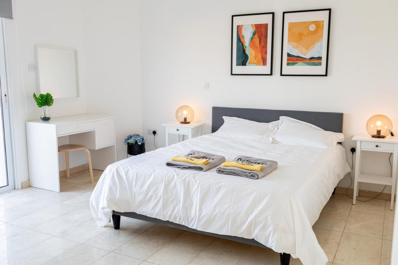 Grand Villa Lynn Seaview Ayia Napa Eksteriør billede