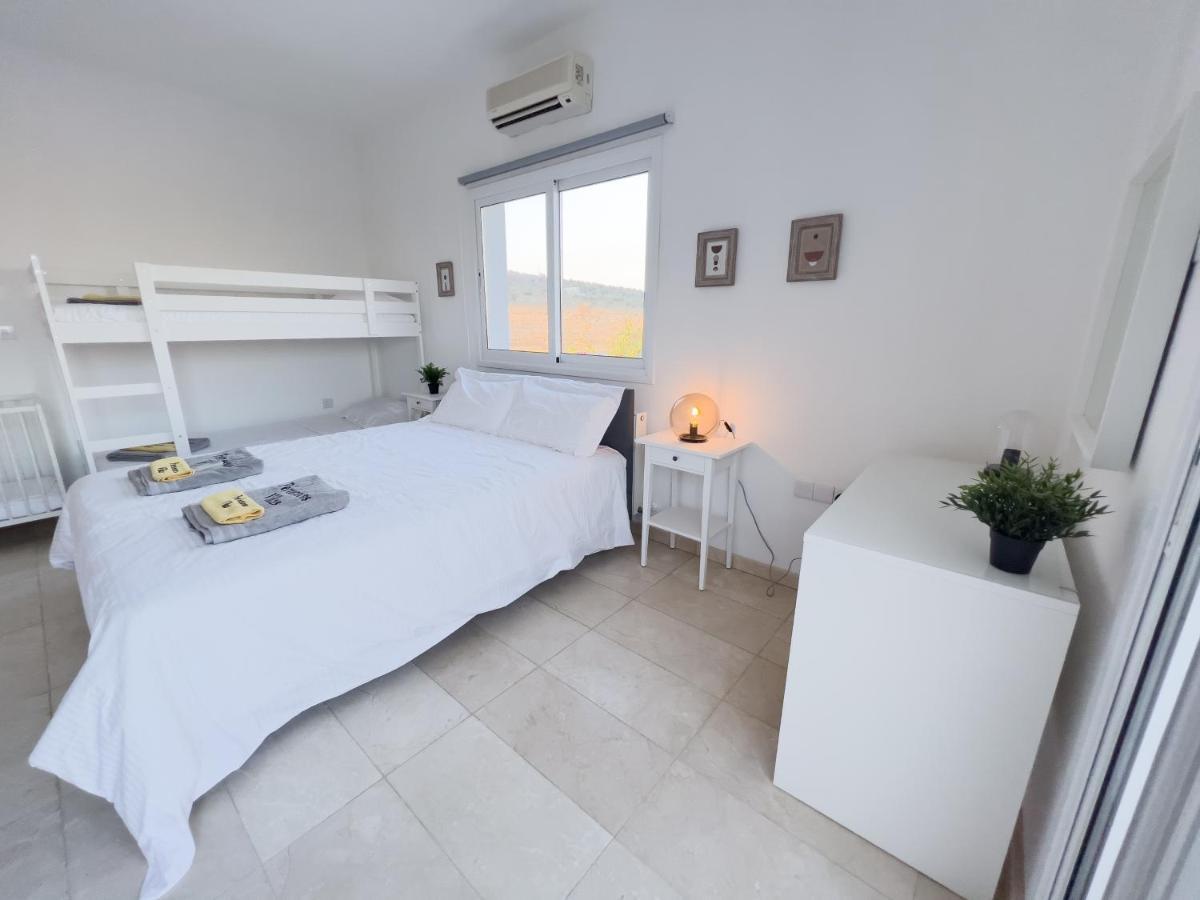 Grand Villa Lynn Seaview Ayia Napa Eksteriør billede